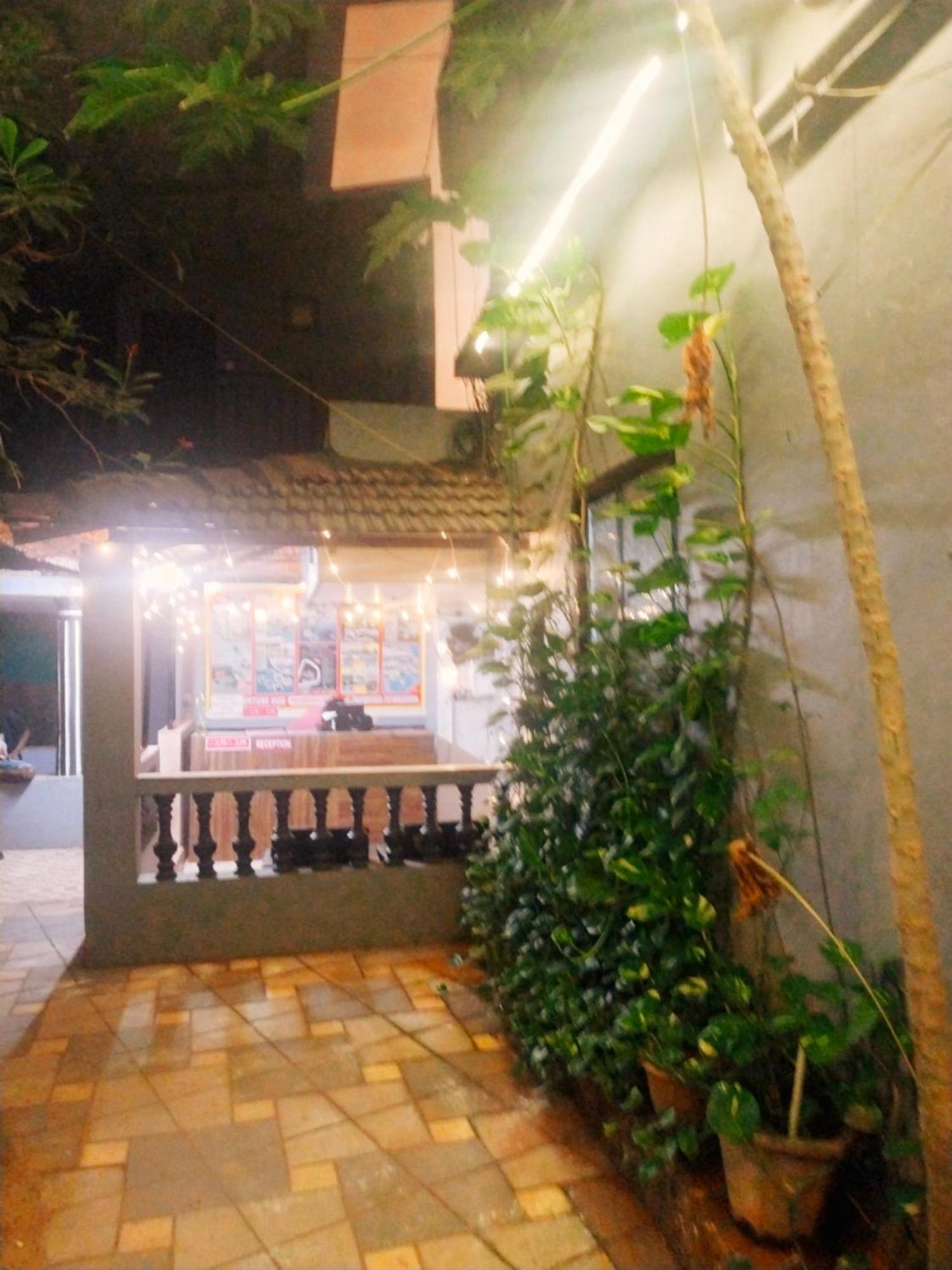 Baga Beach Inn Luaran gambar